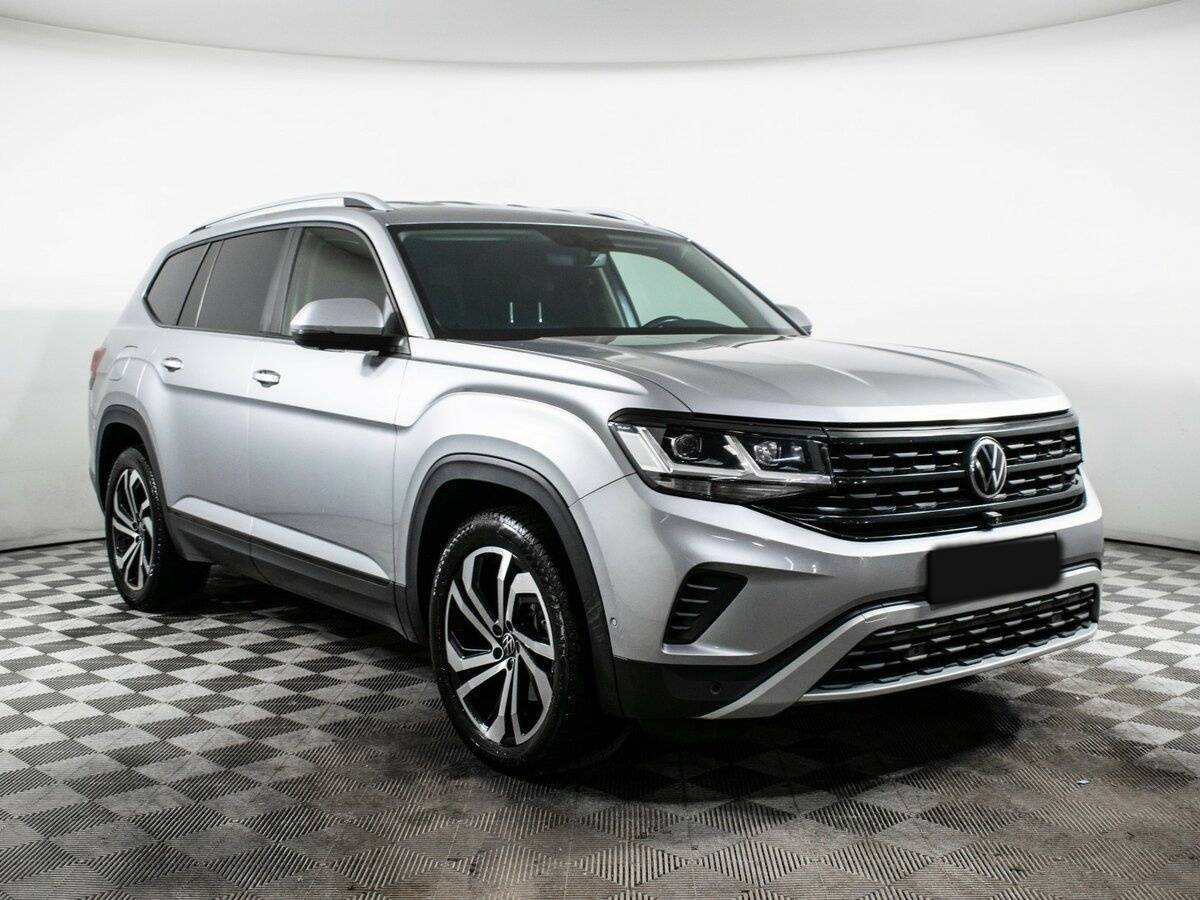 Volkswagen Teramont с пробегом — 2021 год. Фото: #2