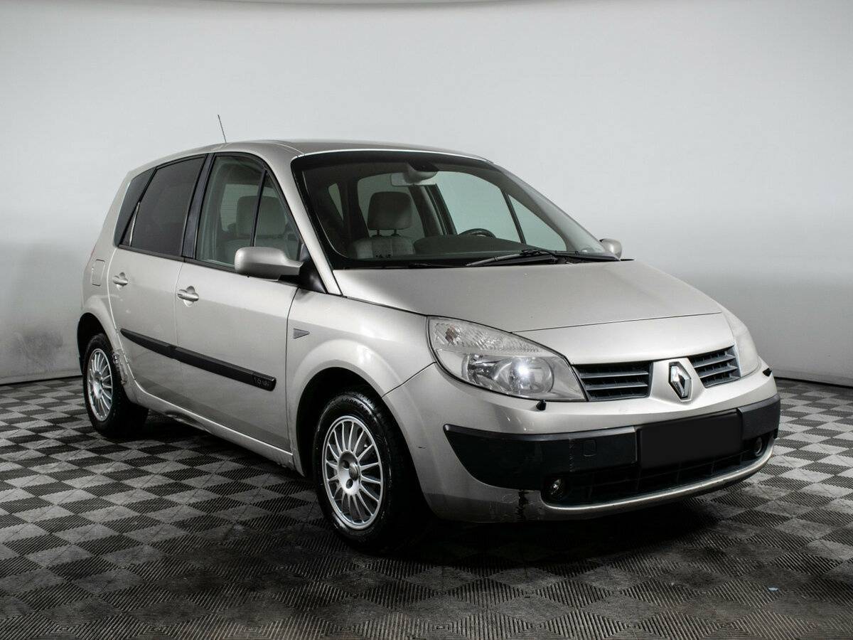 Renault Scenic с пробегом — 2006 год. Фото: #2