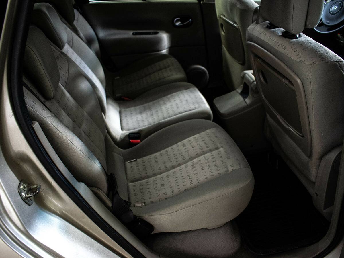 Renault Scenic с пробегом — 2006 год. Фото: #5