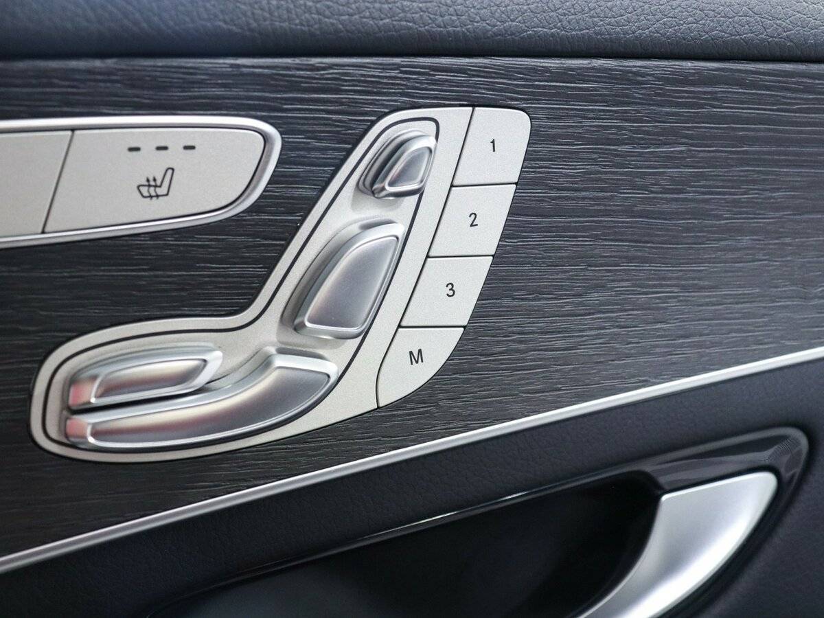 Mercedes-Benz GLC Coupe с пробегом — 2021 год. Фото: #12