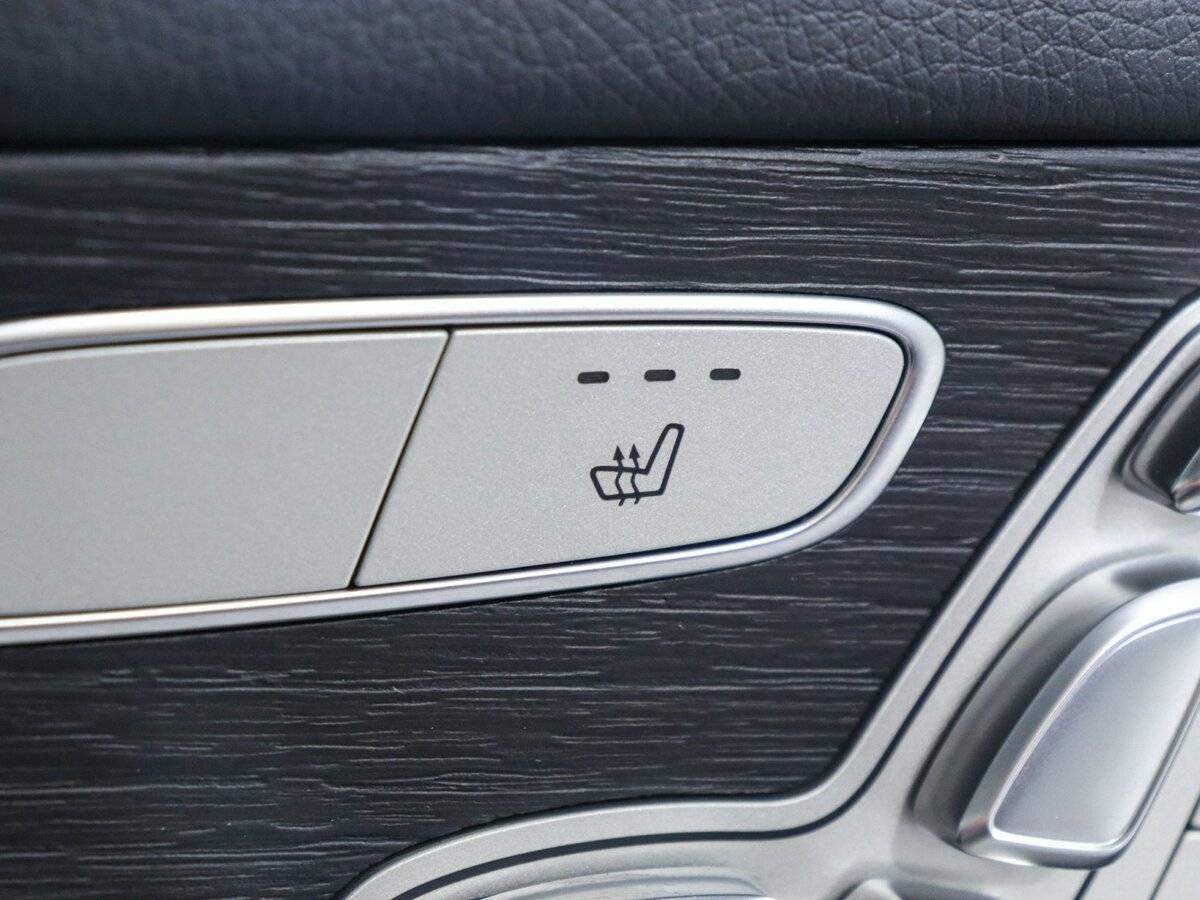 Mercedes-Benz GLC Coupe с пробегом — 2021 год. Фото: #13