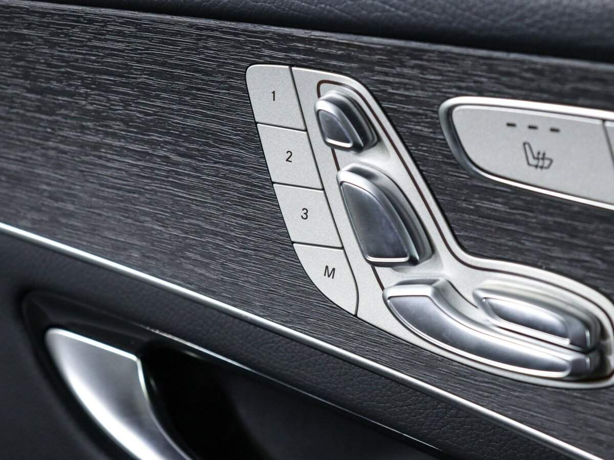 Mercedes-Benz GLC Coupe с пробегом — 2021 год. Фото: #18