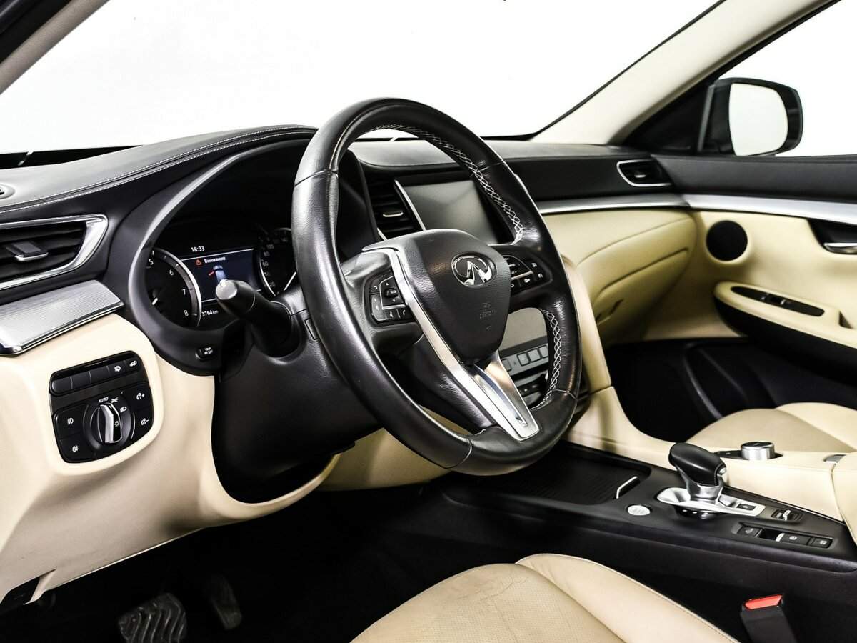 Infiniti QX50 с пробегом — 2018 год. Фото: #12