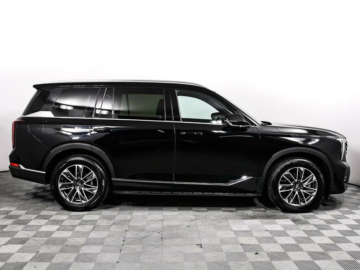 GAC GS8 с пробегом — 2024 год. Фото: #3