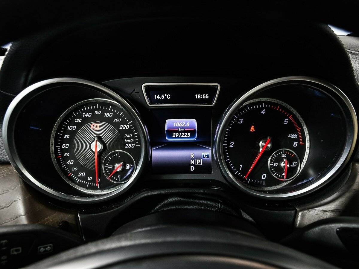 Mercedes-Benz GLS с пробегом — 2016 год. Фото: #9