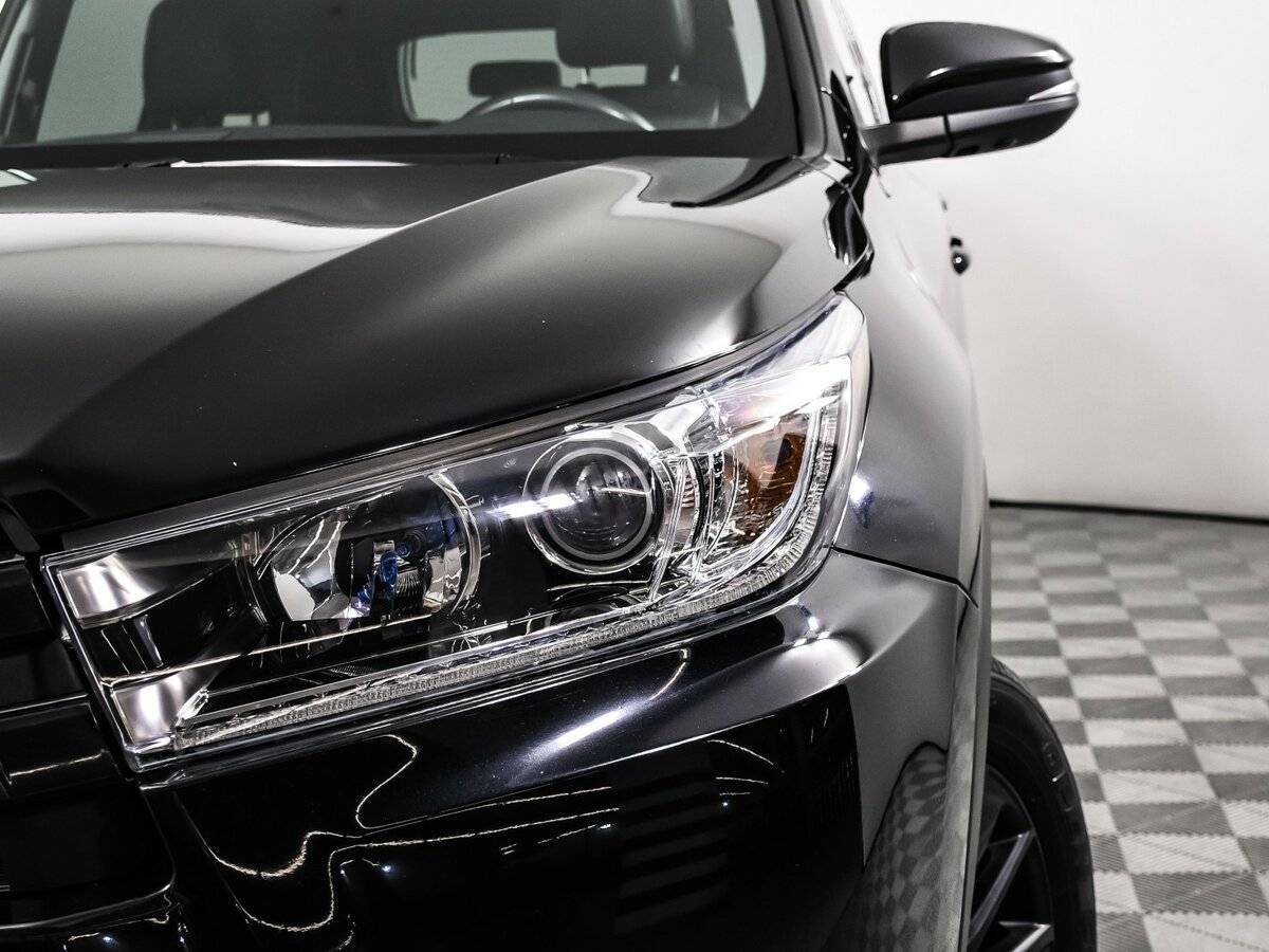 Toyota Highlander с пробегом — 2019 год. Фото: #14