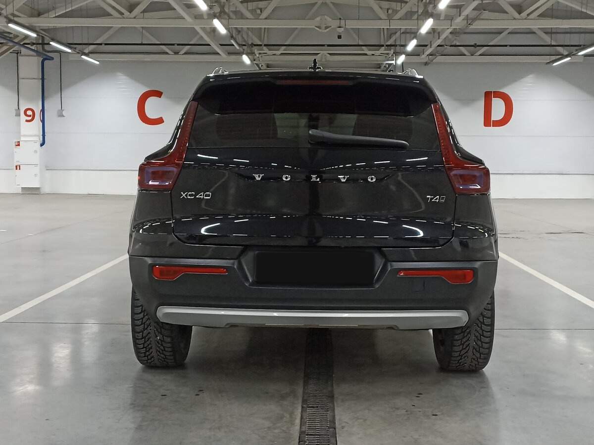 Volvo XC40 с пробегом — 2021 год. Фото: #5