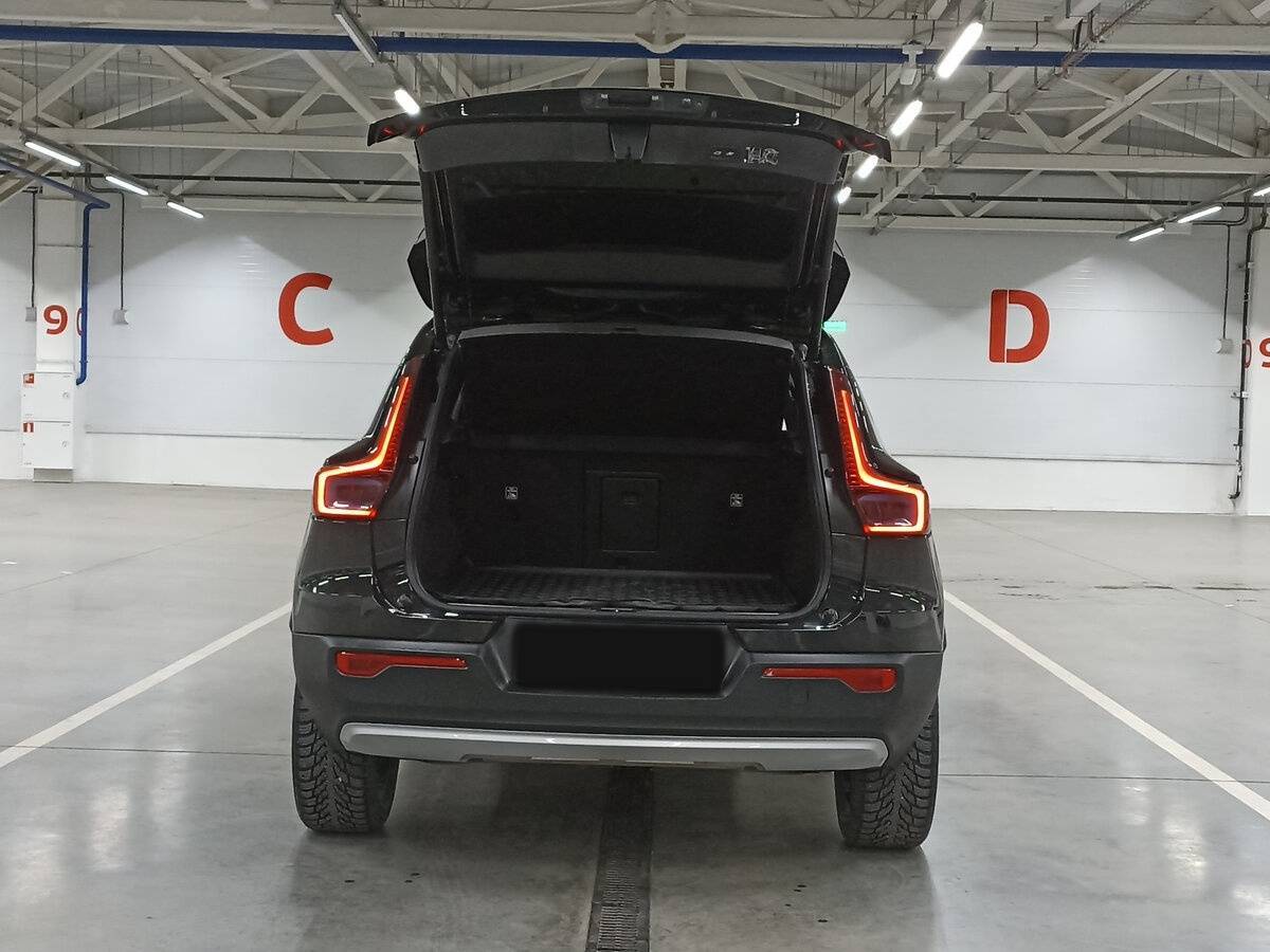 Volvo XC40 с пробегом — 2021 год. Фото: #9