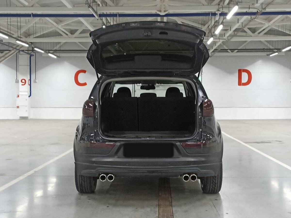 Kia Sportage с пробегом — 2011 год. Фото: #9