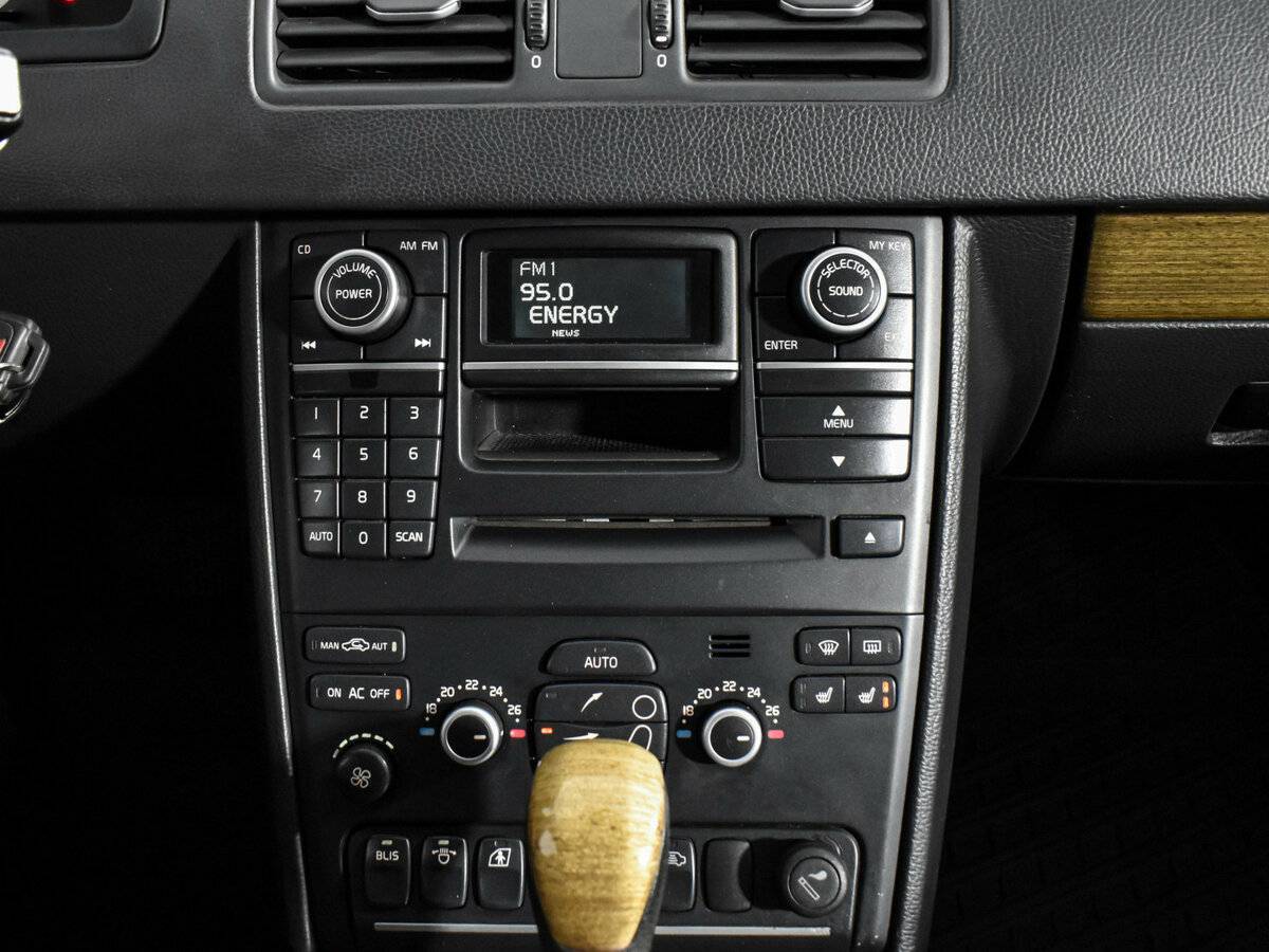 Volvo XC90 с пробегом — 2008 год. Фото: #13