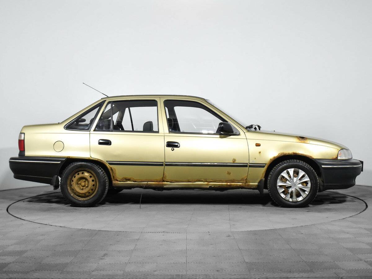 Daewoo Nexia с пробегом — 2007 год. Фото: #3