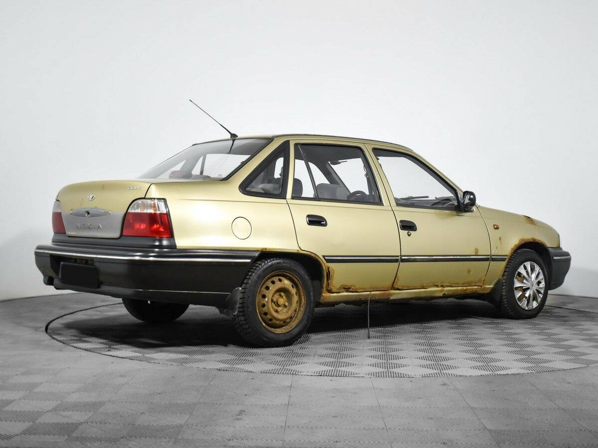 Daewoo Nexia с пробегом — 2007 год. Фото: #4