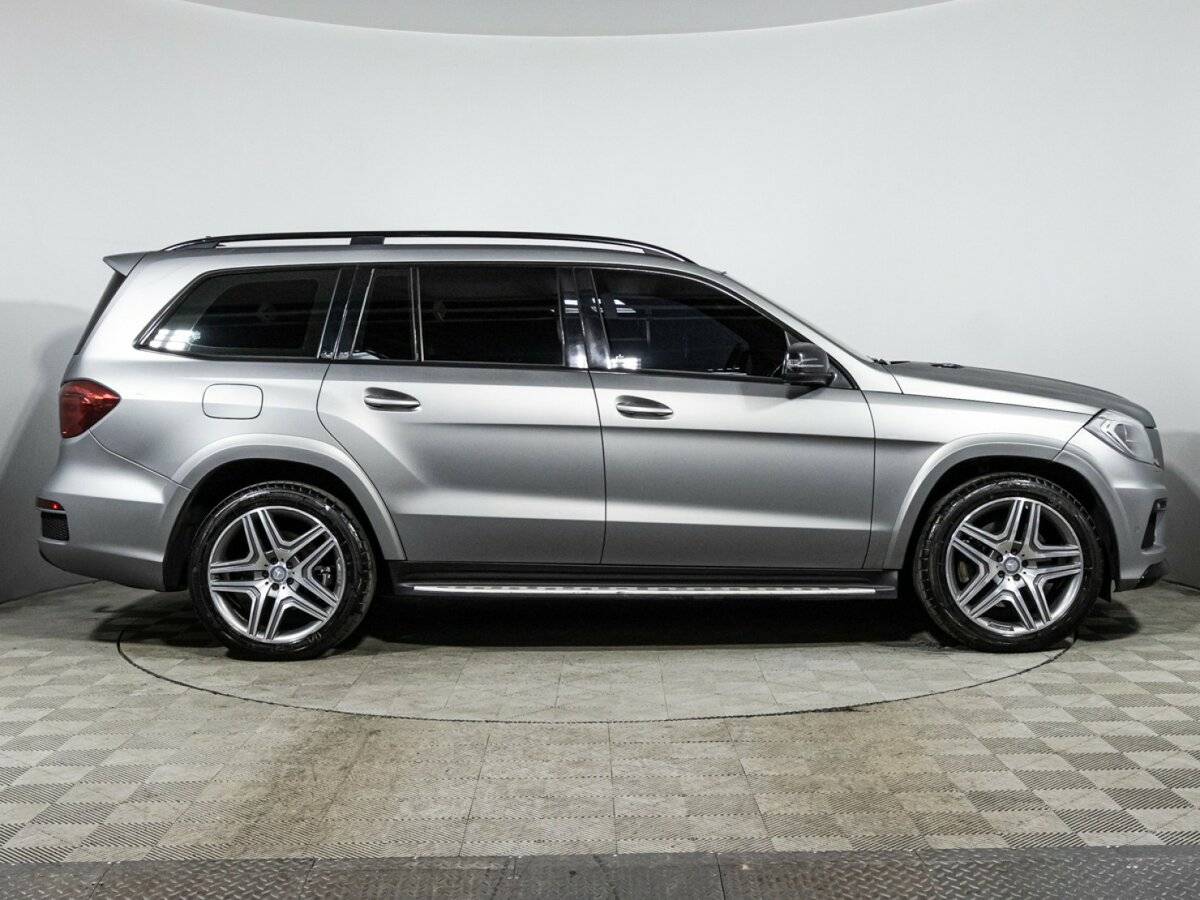 Mercedes-Benz GL-Класс с пробегом — 2015 год. Фото: #3