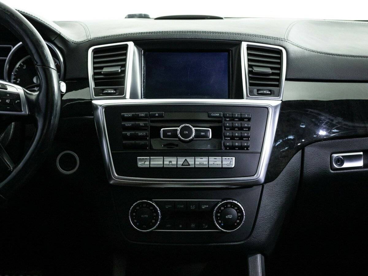 Mercedes-Benz GL-Класс с пробегом — 2015 год. Фото: #13