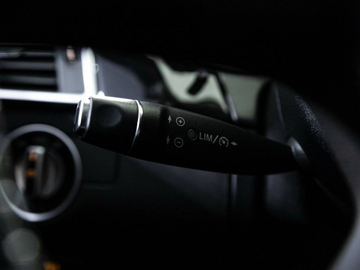 Mercedes-Benz GL-Класс с пробегом — 2015 год. Фото: #22