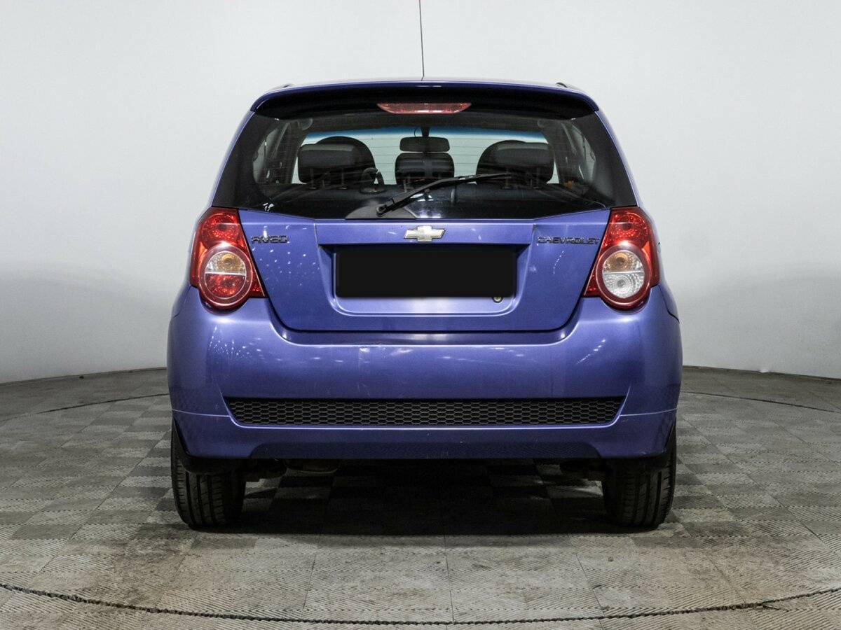 Chevrolet Aveo с пробегом — 2008 год. Фото: #5