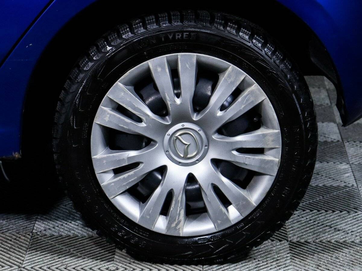 Mazda 2 с пробегом — 2008 год. Фото: #14