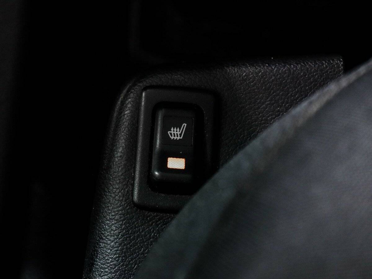 Mazda 2 с пробегом — 2008 год. Фото: #15