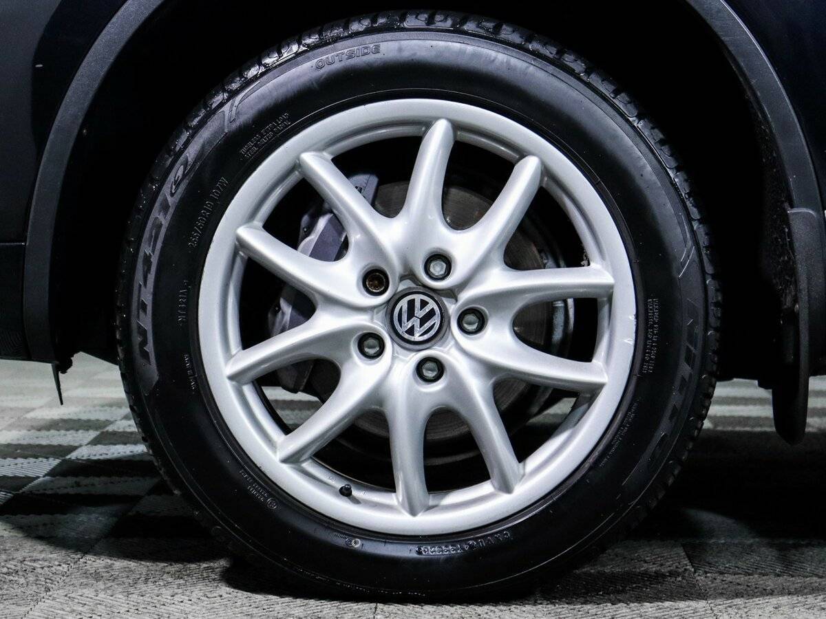 Volkswagen Touareg с пробегом — 2010 год. Фото: #14