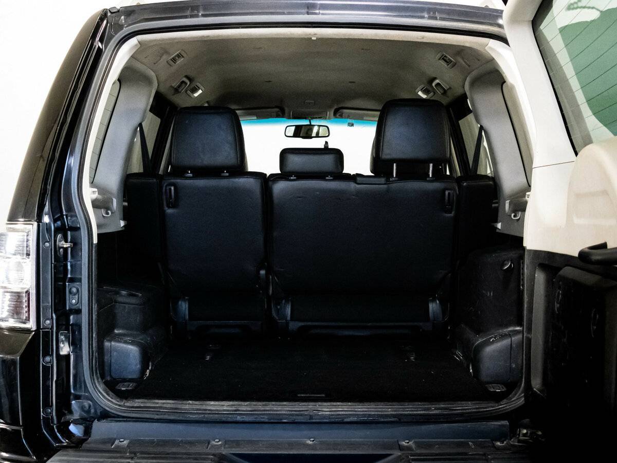 Mitsubishi Pajero с пробегом — 2011 год. Фото: #13