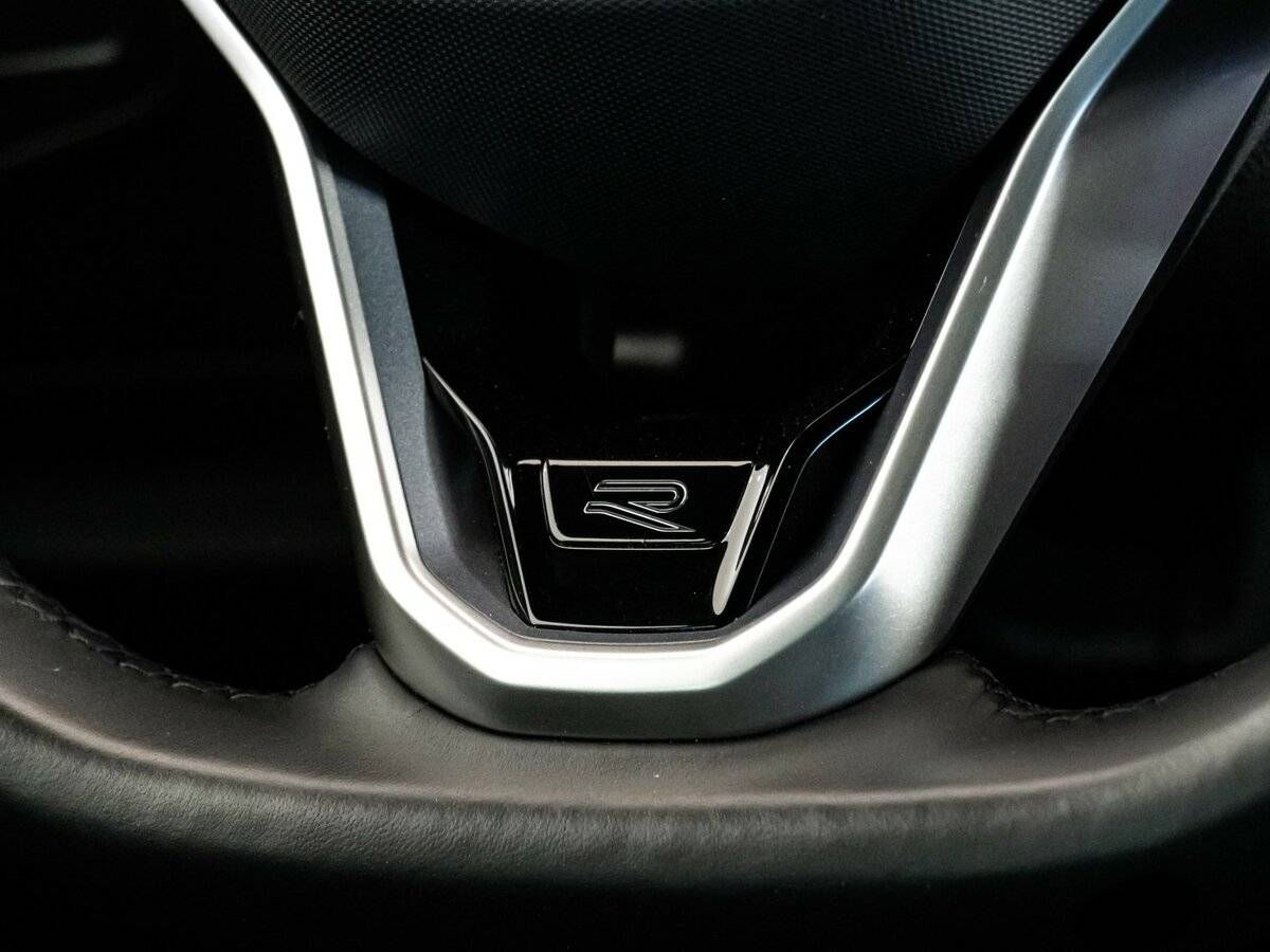 Volkswagen Tiguan с пробегом — 2021 год. Фото: #11