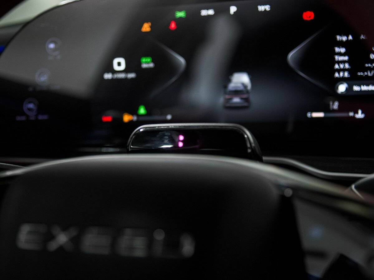 EXEED RX с пробегом — 2023 год. Фото: #8