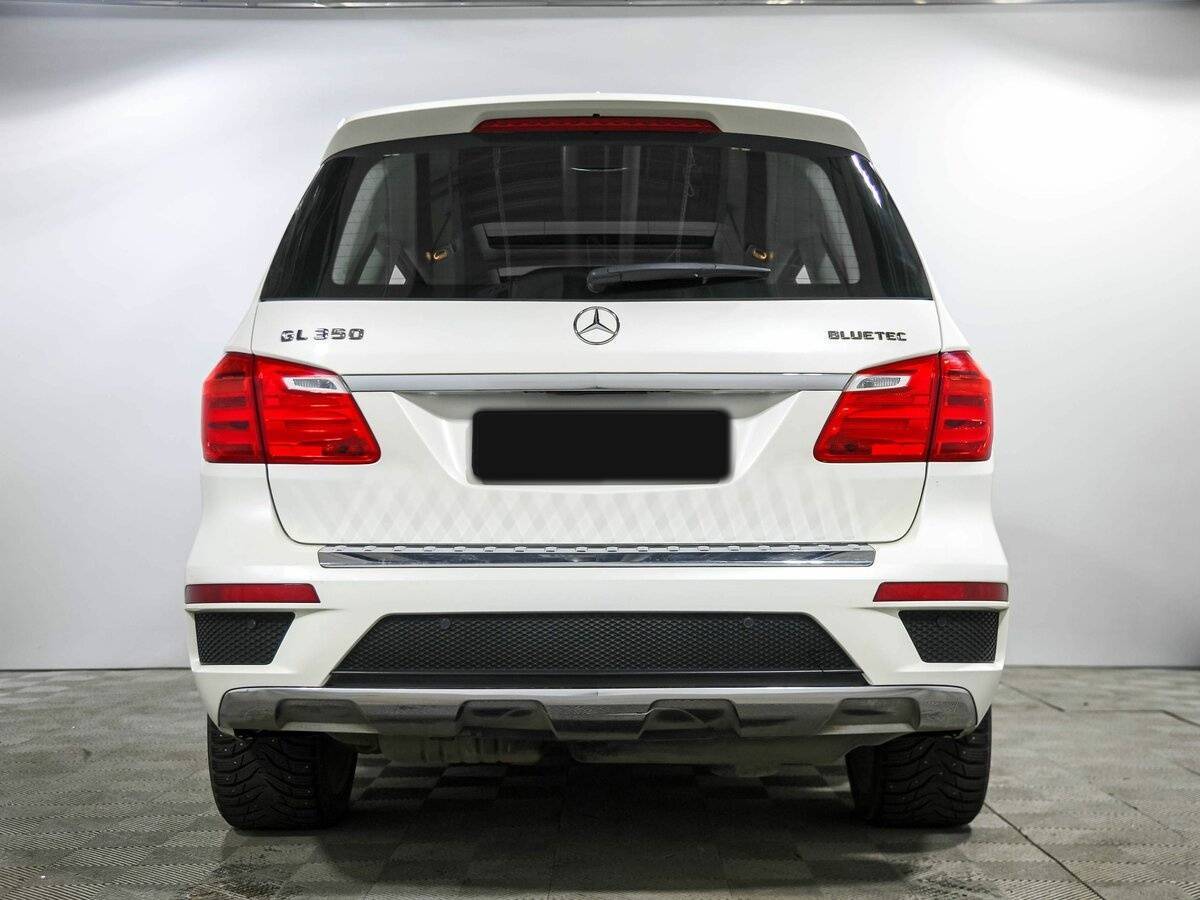 Mercedes-Benz GL-Класс с пробегом — 2015 год. Фото: #4