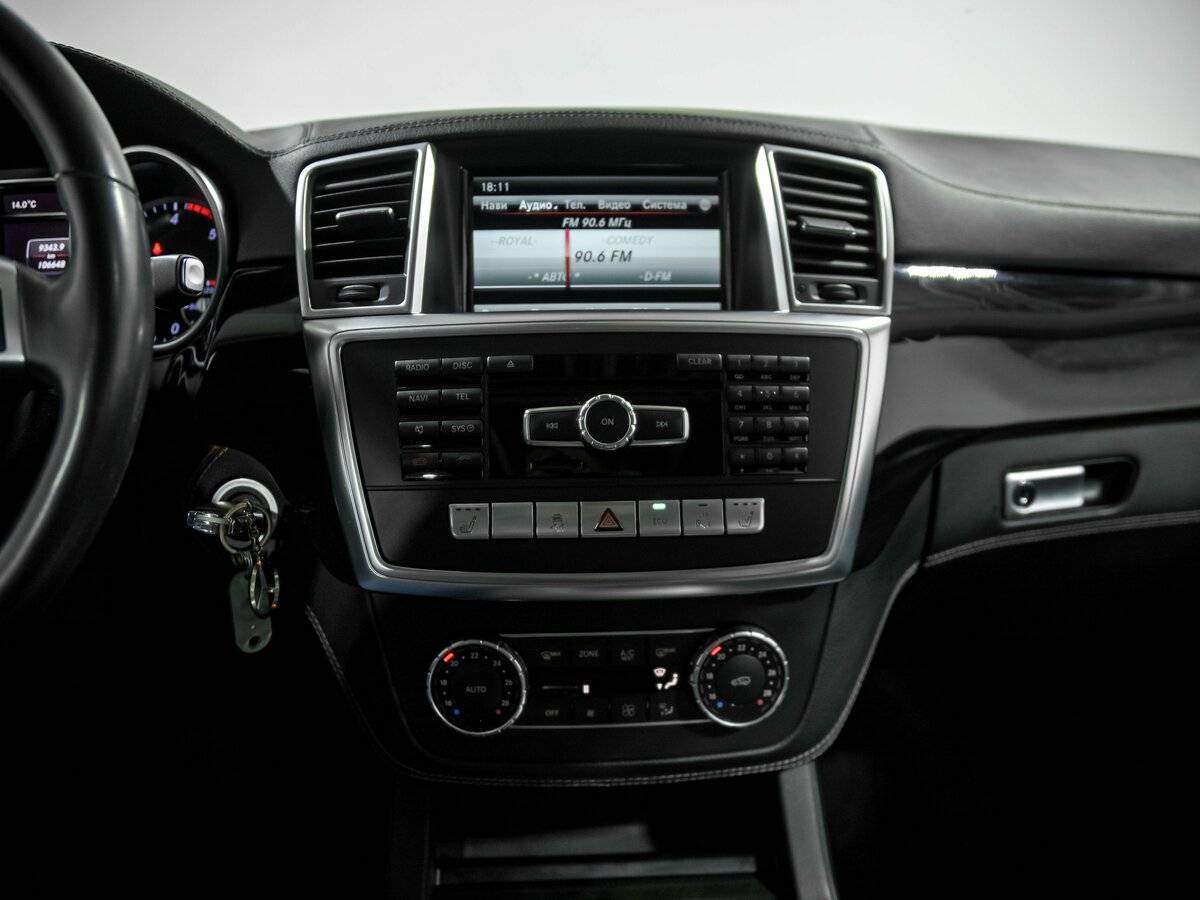 Mercedes-Benz GL-Класс с пробегом — 2015 год. Фото: #10