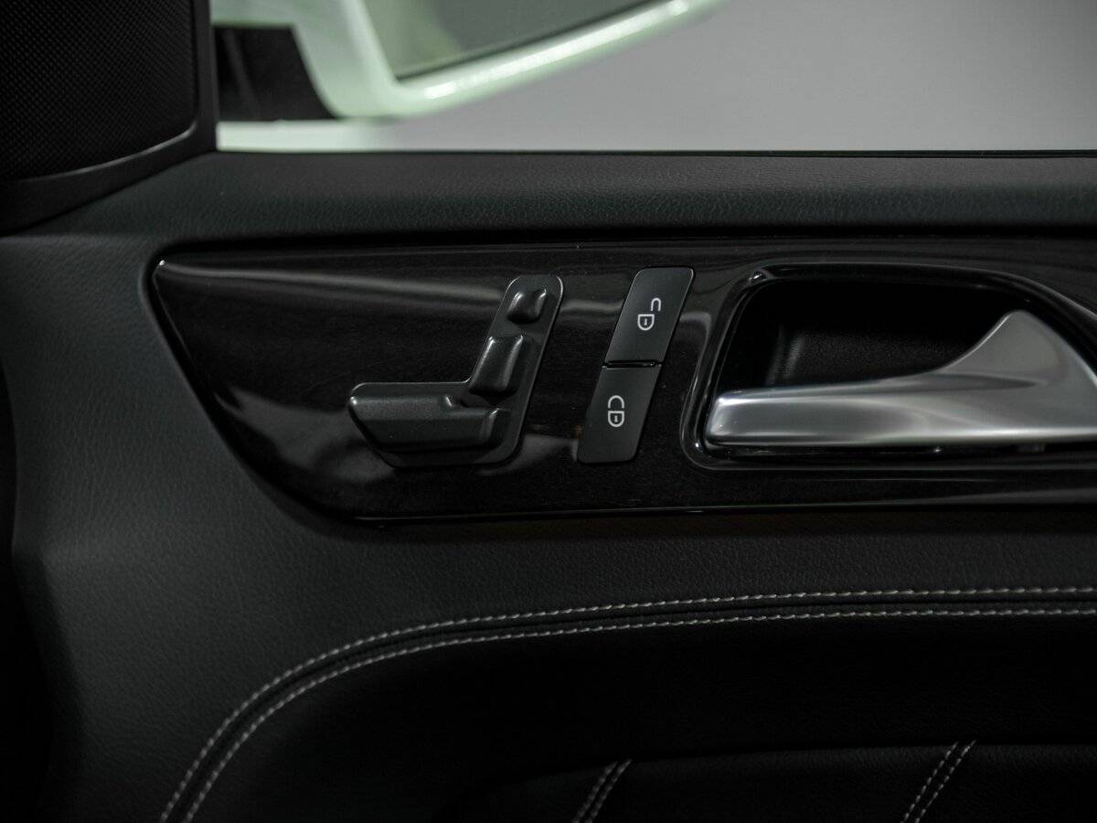 Mercedes-Benz GL-Класс с пробегом — 2015 год. Фото: #20