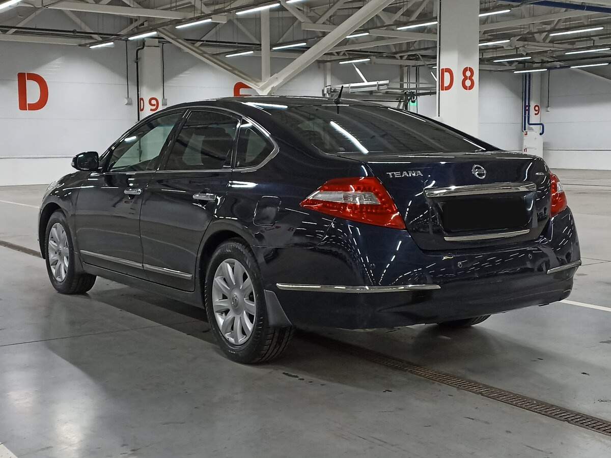 Nissan Teana с пробегом — 2011 год. Фото: #6