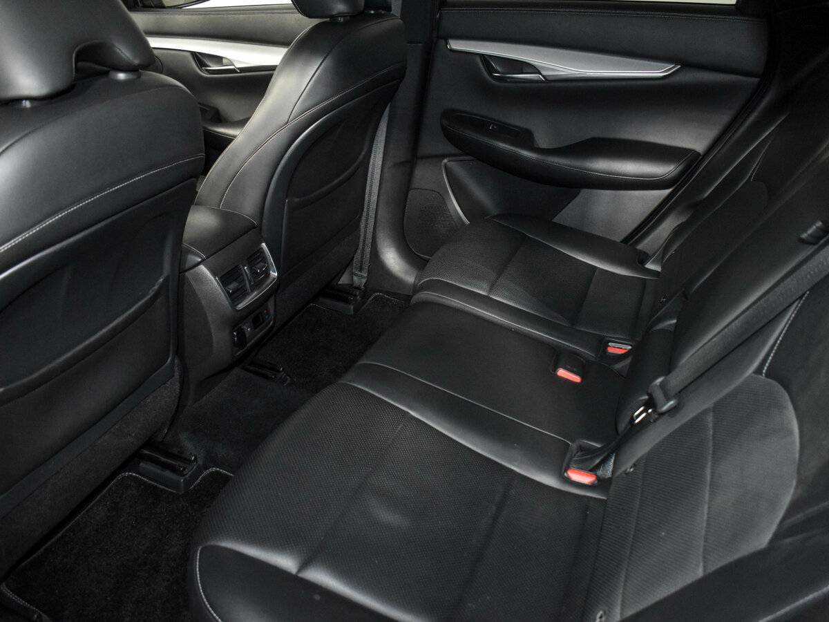 Infiniti QX50 с пробегом — 2018 год. Фото: #10