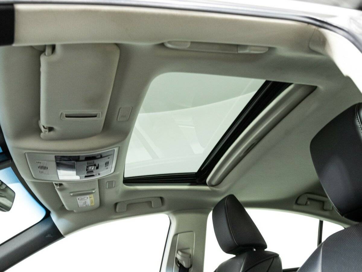 Lexus ES с пробегом — 2018 год. Фото: #22