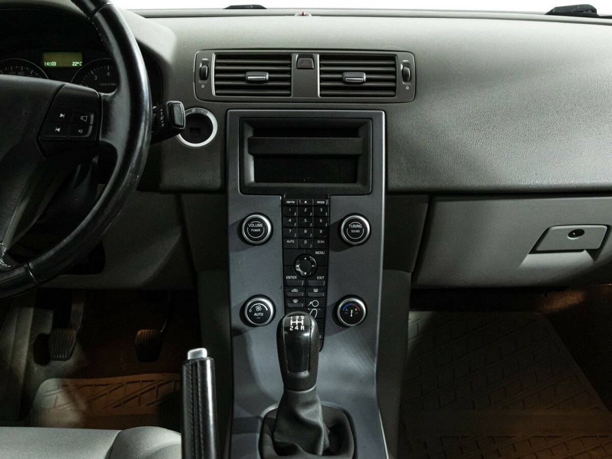 Volvo S40 с пробегом — 2011 год. Фото: #13