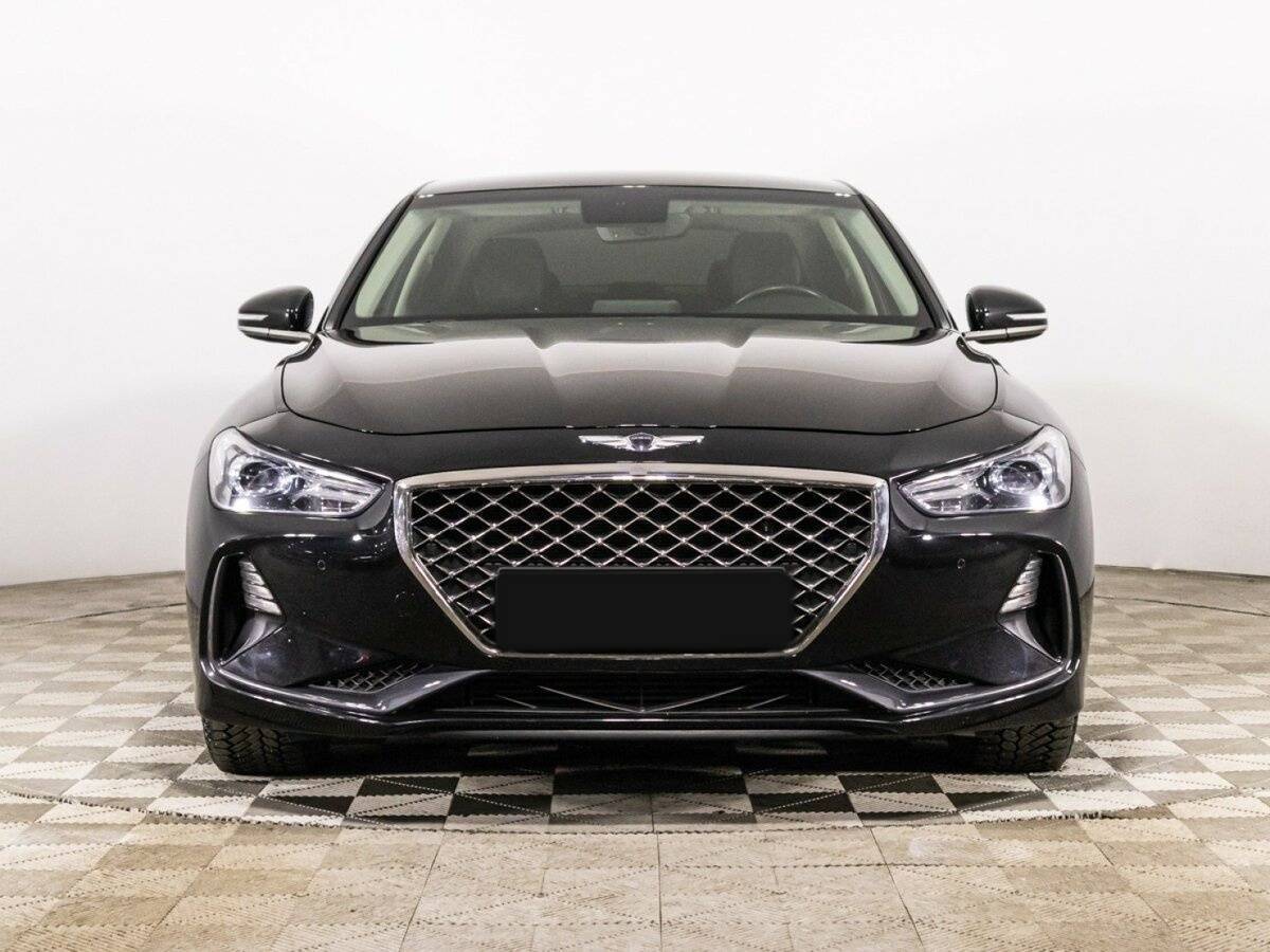 Genesis G70 с пробегом — 2018 год. Фото: #1