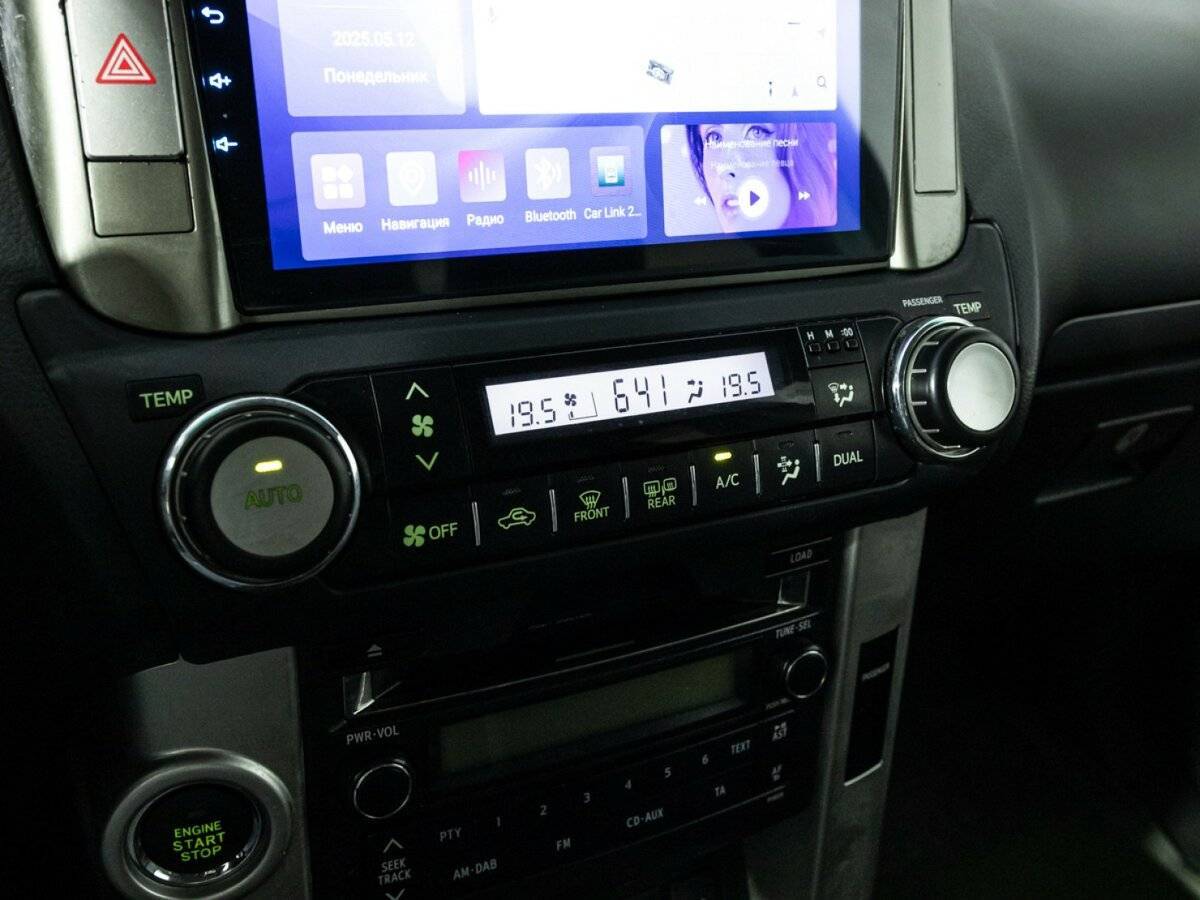 Toyota Land Cruiser Prado с пробегом — 2011 год. Фото: #17