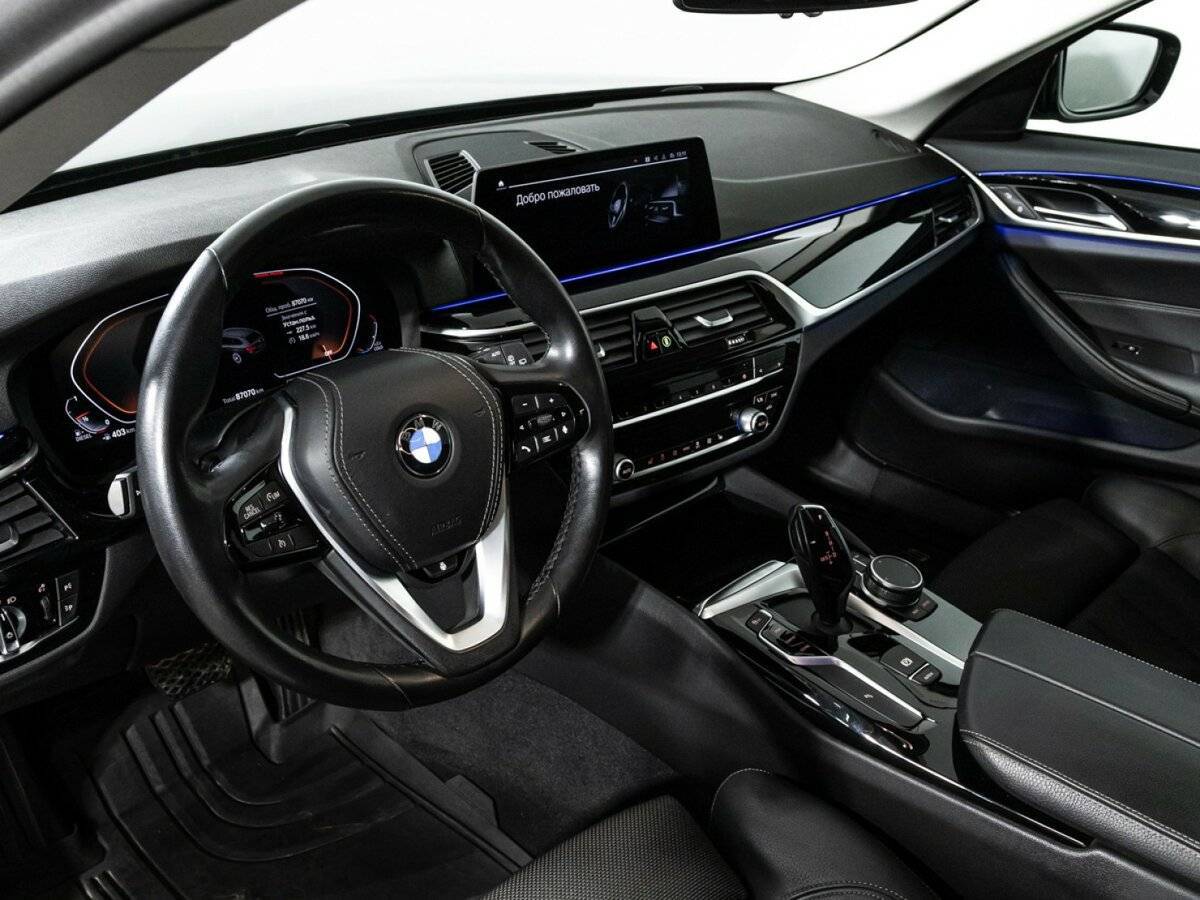BMW 5 серии с пробегом — 2020 год. Фото: #10