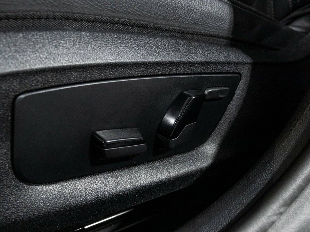 BMW 5 серии с пробегом — 2020 год. Фото: #18