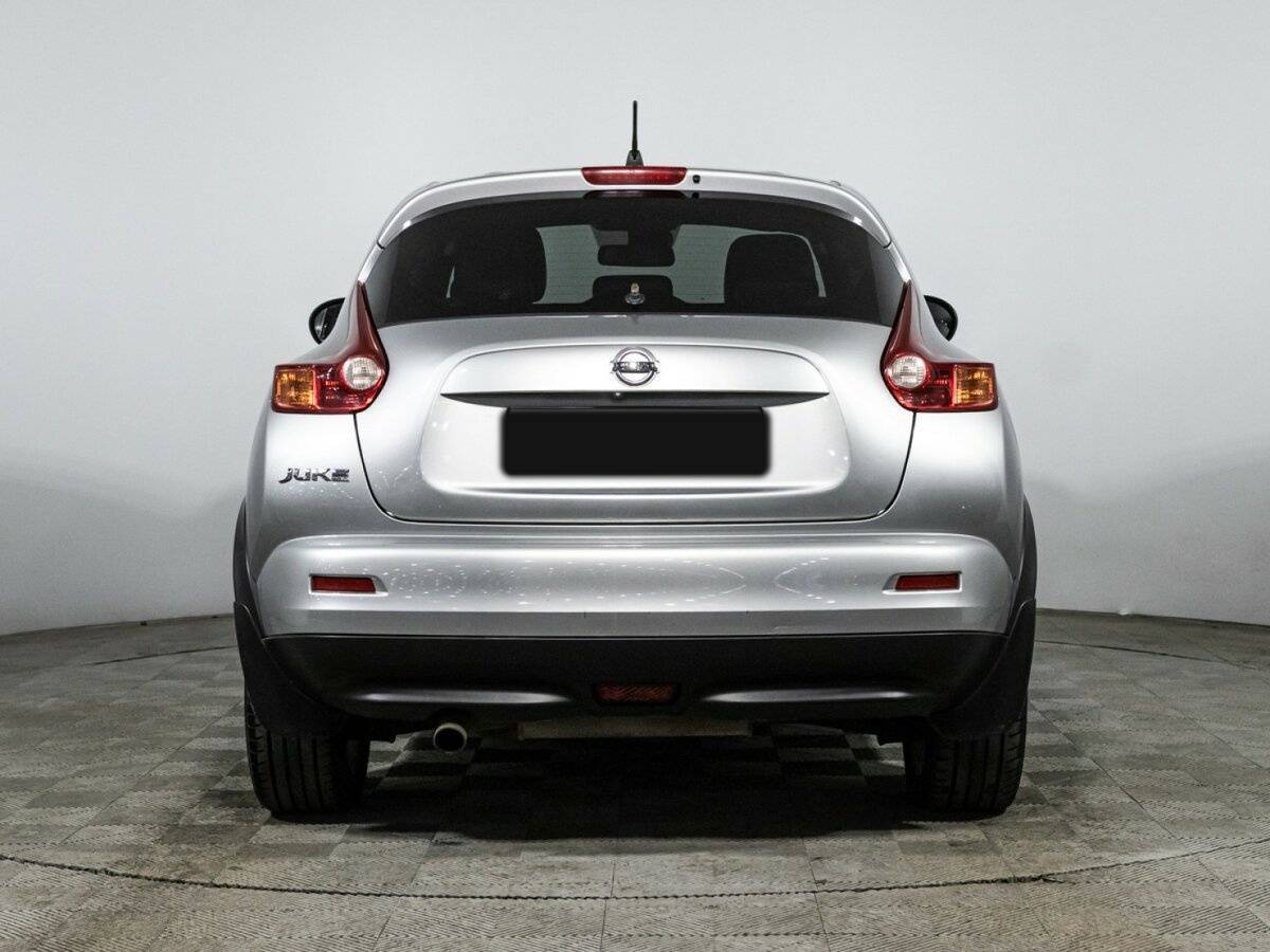 Nissan Juke с пробегом — 2011 год. Фото: #5