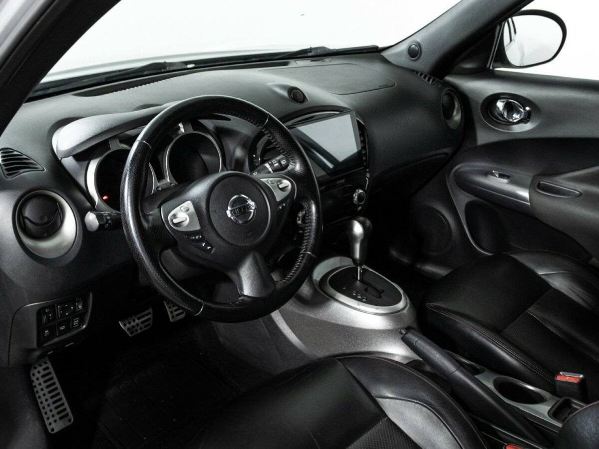 Nissan Juke с пробегом — 2011 год. Фото: #10
