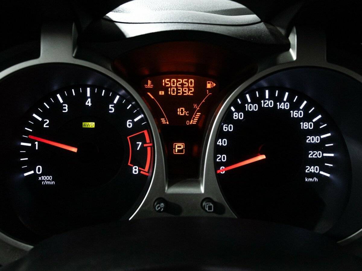 Nissan Juke с пробегом — 2011 год. Фото: #11