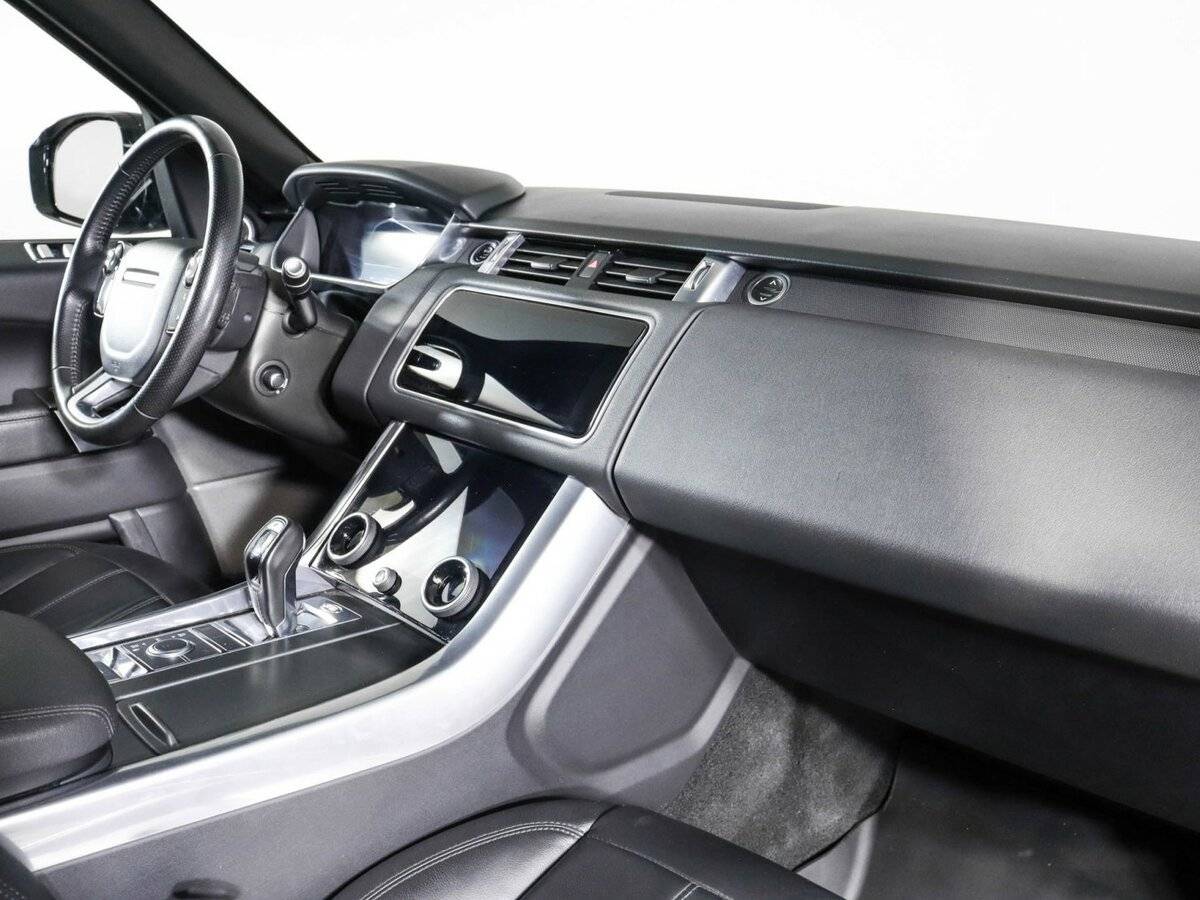 Land Rover Range Rover Sport с пробегом — 2019 год. Фото: #8