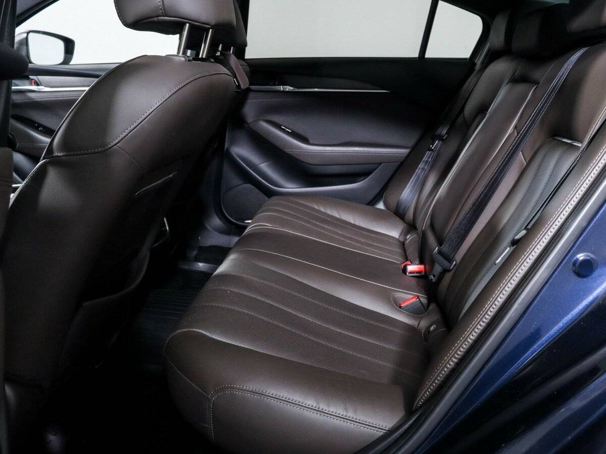 Mazda 6 с пробегом — 2021 год. Фото: #9