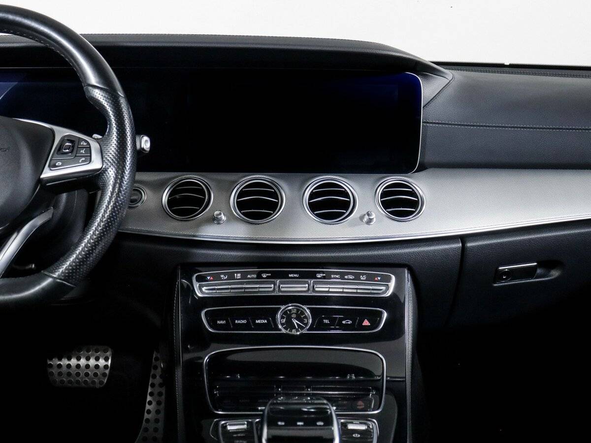 Mercedes-Benz E-Класс с пробегом — 2017 год. Фото: #12