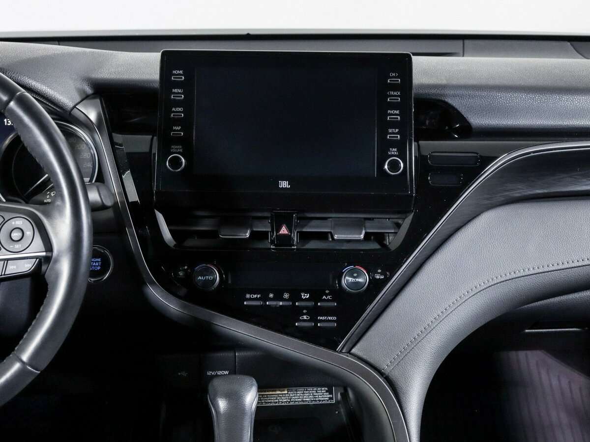 Toyota Camry с пробегом — 2021 год. Фото: #9