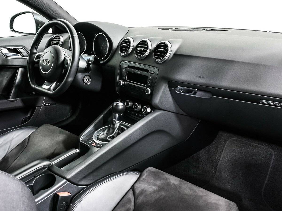 Audi TT с пробегом — 2012 год. Фото: #8