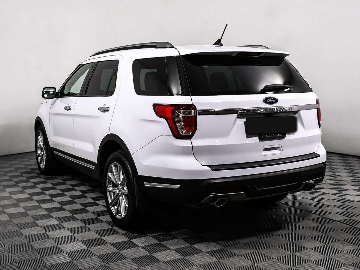 Ford Explorer с пробегом — 2019 год. Фото: #6