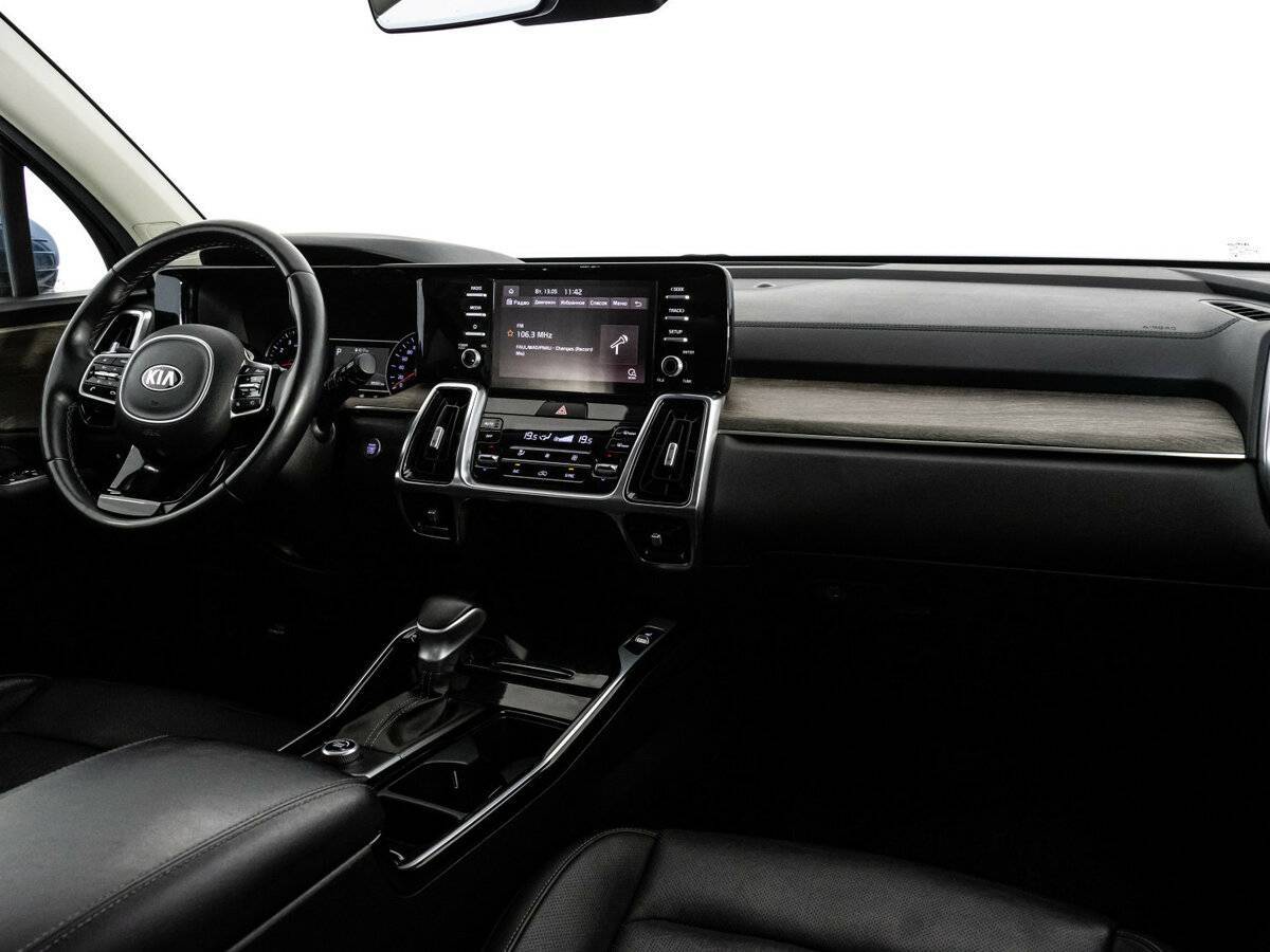 Kia Sorento с пробегом — 2021 год. Фото: #6
