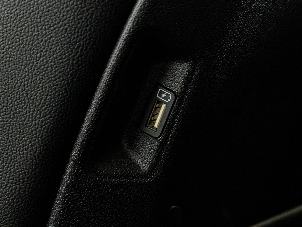 Kia Sorento с пробегом — 2021 год. Фото: #17