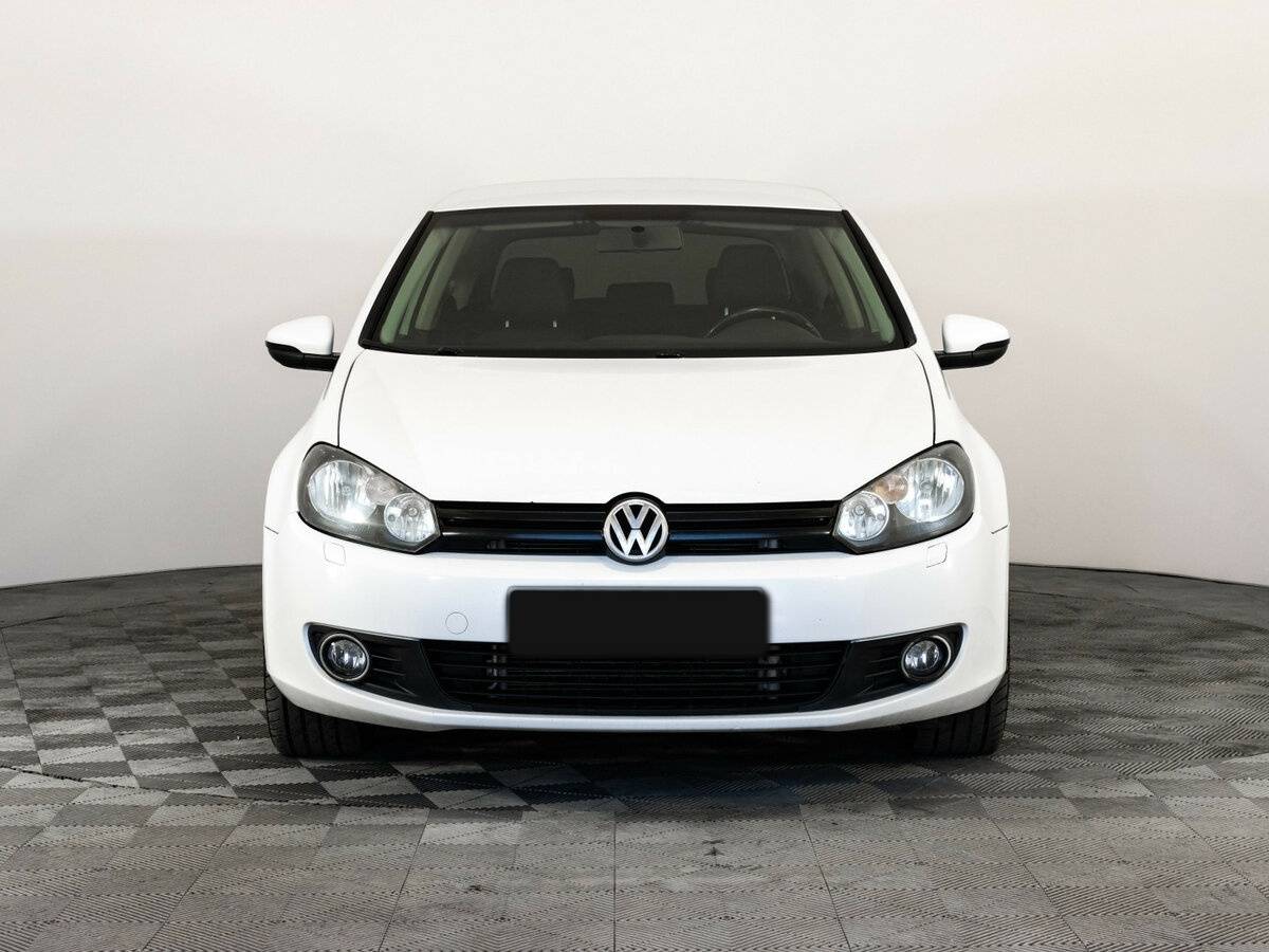 Volkswagen Golf с пробегом — 2009 год. Фото: #1