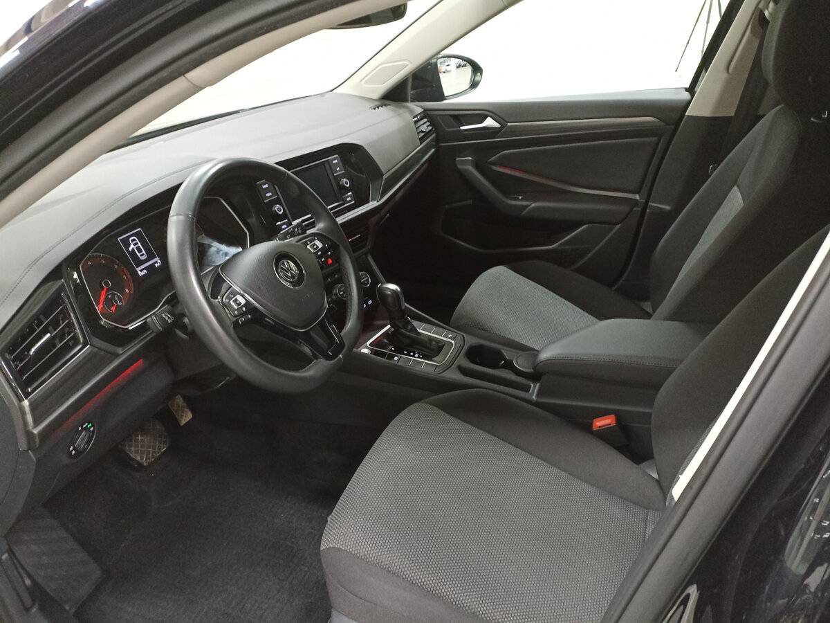 Volkswagen Jetta с пробегом — 2020 год. Фото: #15